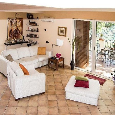Casa Vacanze Gallodoro Letojanni Dış mekan fotoğraf