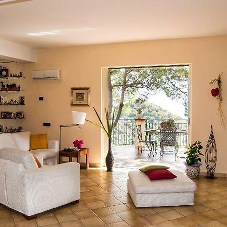Casa Vacanze Gallodoro Letojanni Dış mekan fotoğraf