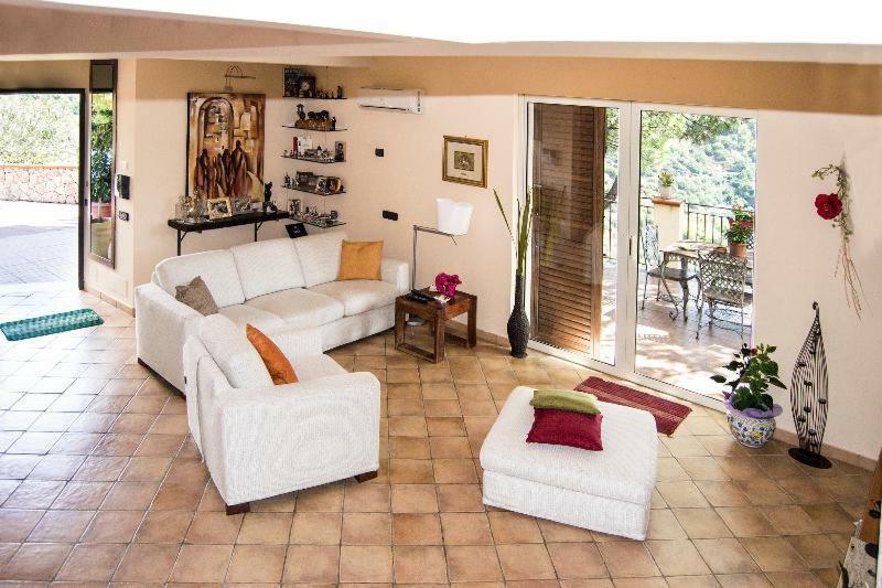 Casa Vacanze Gallodoro Letojanni Dış mekan fotoğraf
